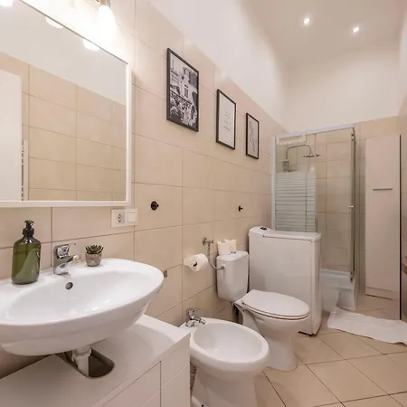 Harmony On St' Stephen Boulevard