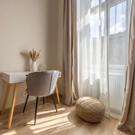 Harmony On St' Stephen Boulevard