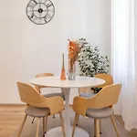 Harmony On St' Stephen Boulevard Apartamento Budapest