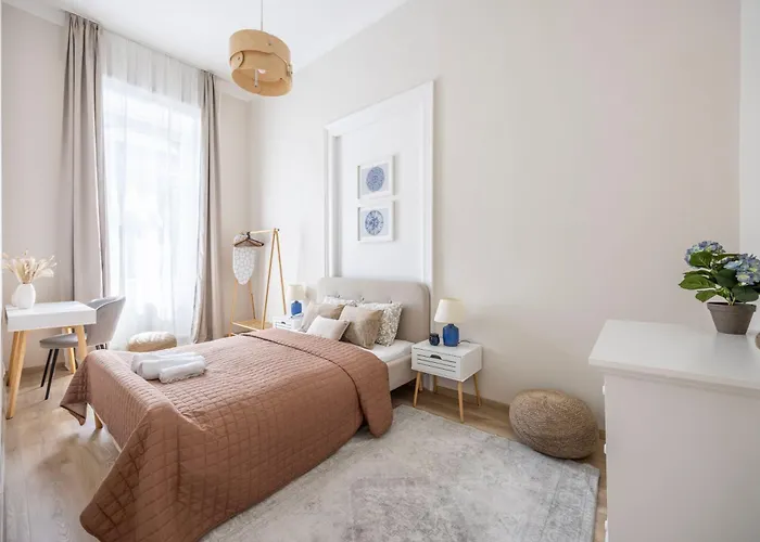 Harmony On St' Stephen Boulevard Apartment *