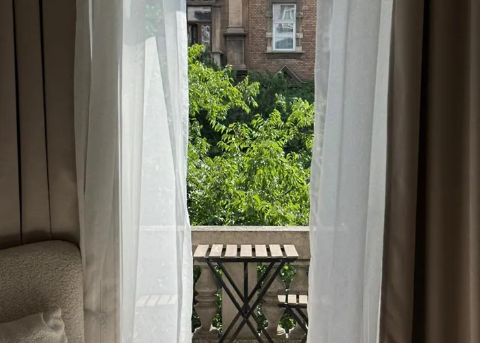 Apartment Harmony On St' Stephen Boulevard